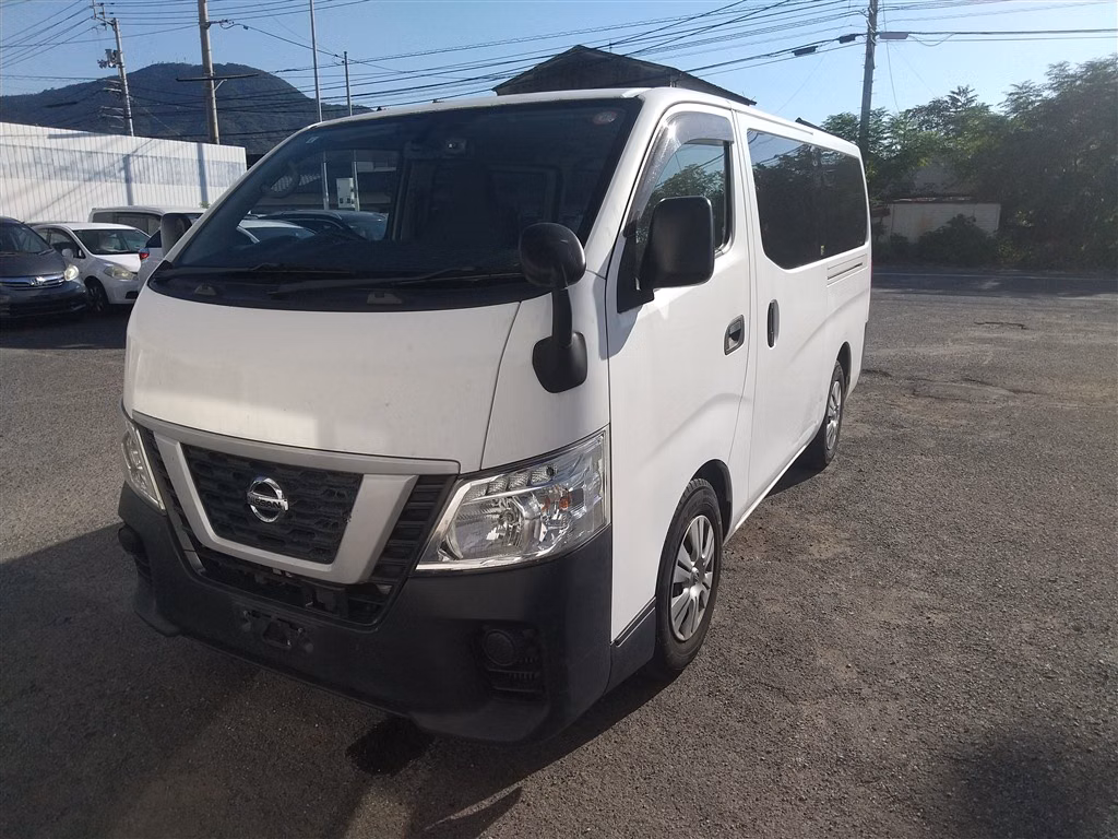NISSAN NV350 CARAVAN