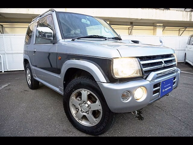 MITSUBISHI PAJERO MINI