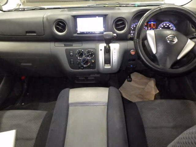 NISSAN NV350 CARAVAN