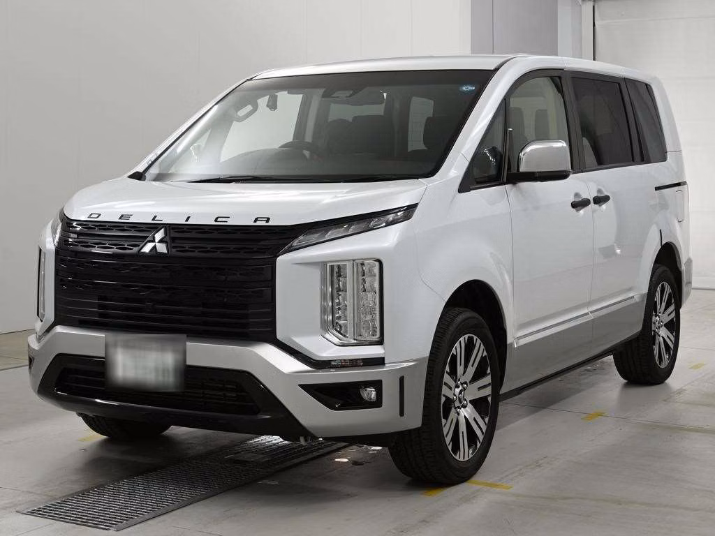 MITSUBISHI DELICA D:5