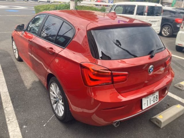 BMW 1-SERIES