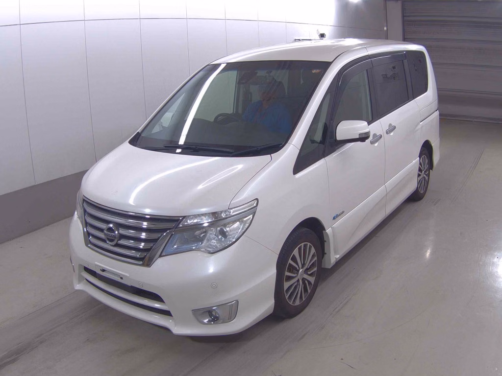 NISSAN SERENA