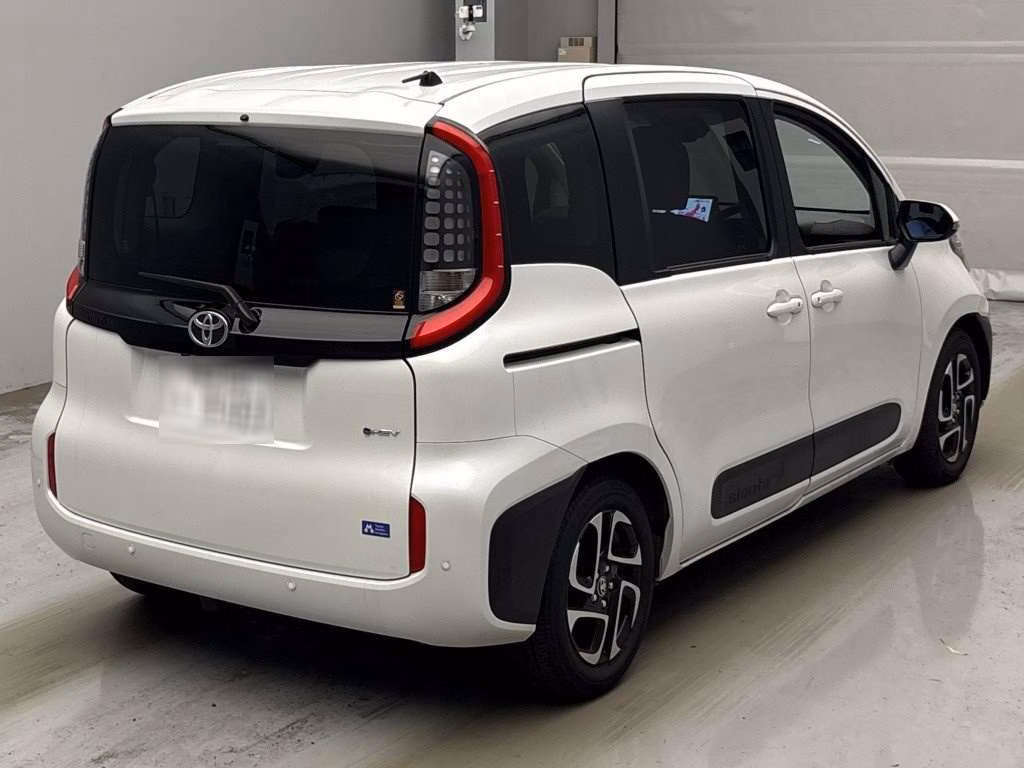 TOYOTA SIENTA