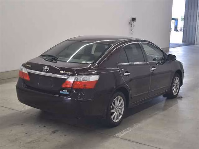 TOYOTA PREMIO