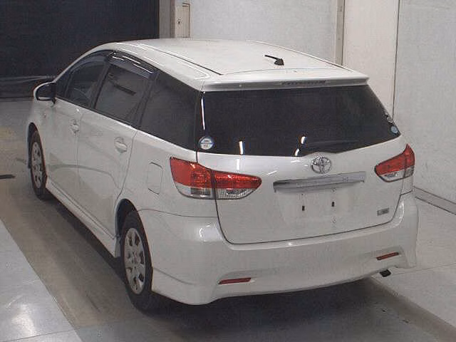 TOYOTA WISH