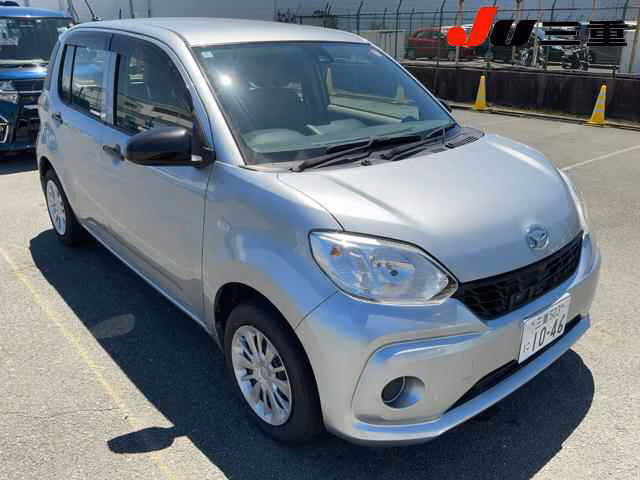 DAIHATSU BOON