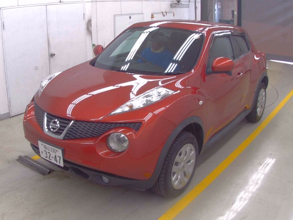 NISSAN JUKE