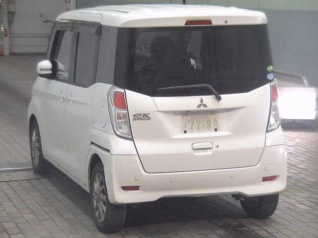 MITSUBISHI EK SPACE