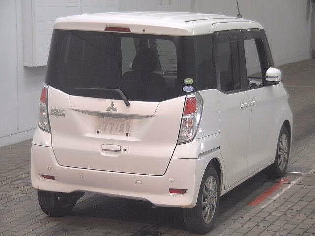MITSUBISHI EK SPACE