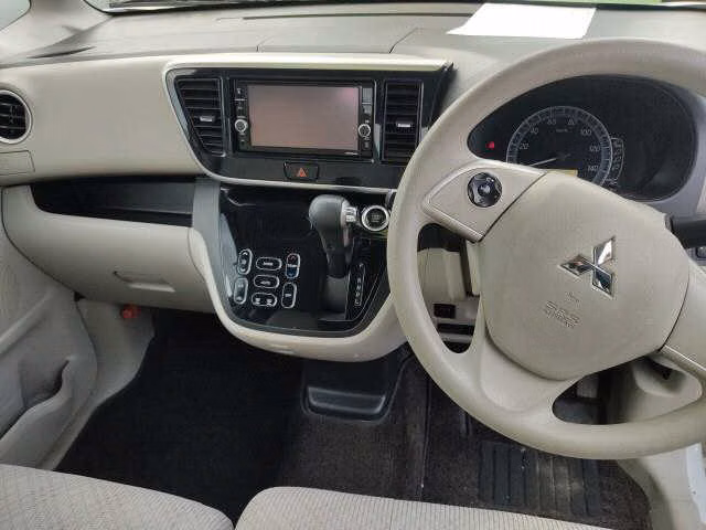 MITSUBISHI EK SPACE