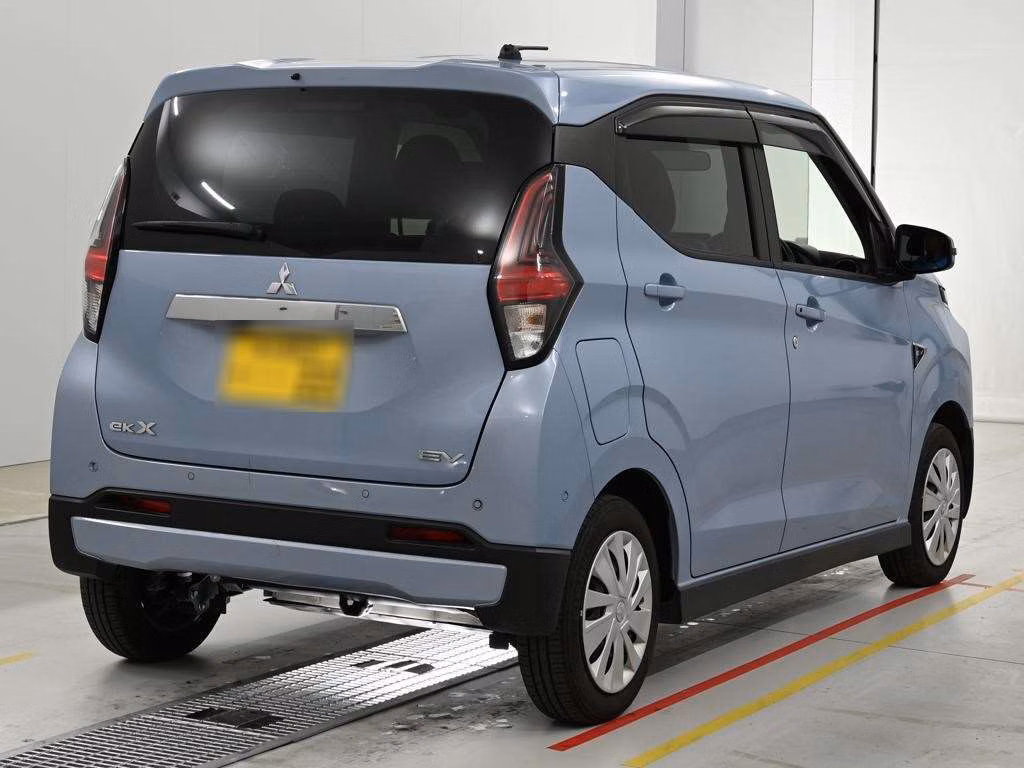 MITSUBISHI EK X EV