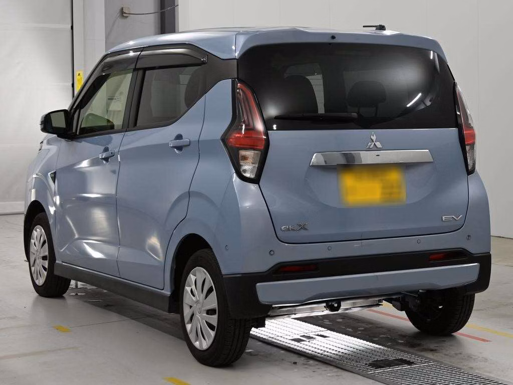 MITSUBISHI EK X EV