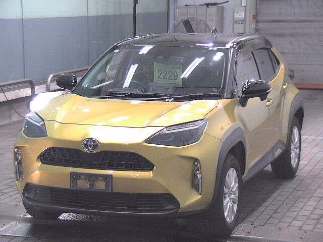 TOYOTA YARIS CROSS