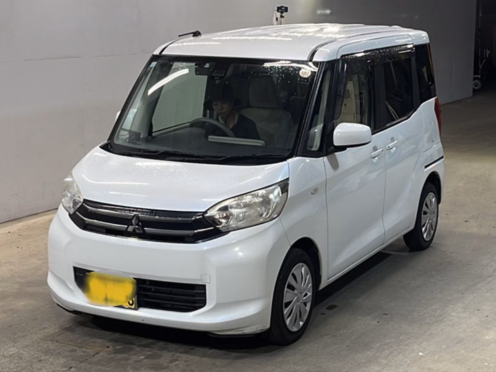 MITSUBISHI EK SPACE