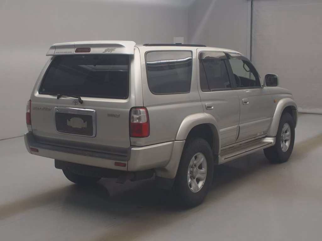 TOYOTA HILUX SURF