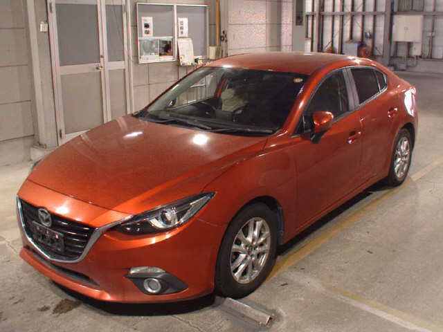 MAZDA AXELA