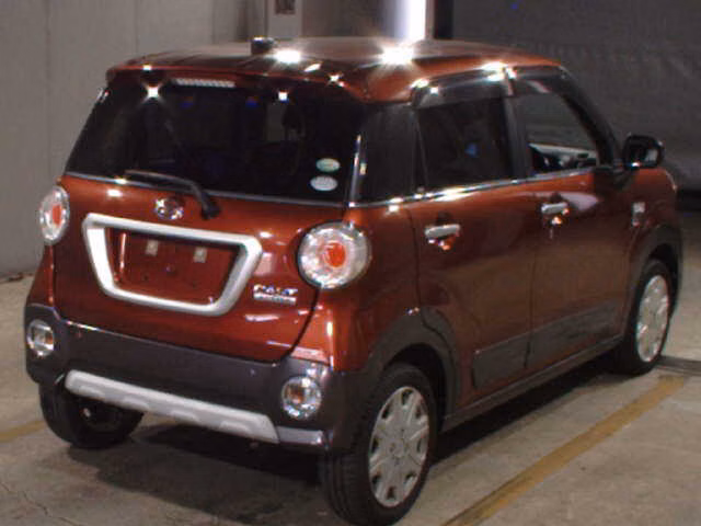 DAIHATSU CAST