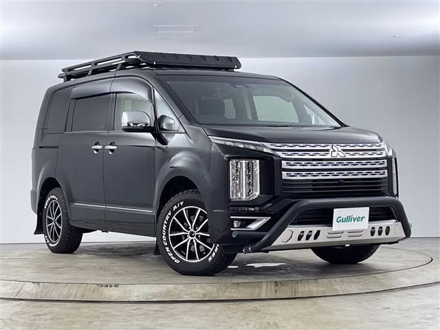 MITSUBISHI DELICA D:5