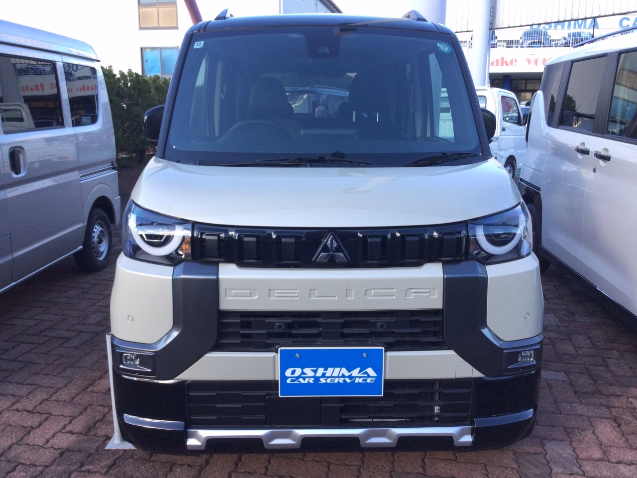 MITSUBISHI DELICA MINI