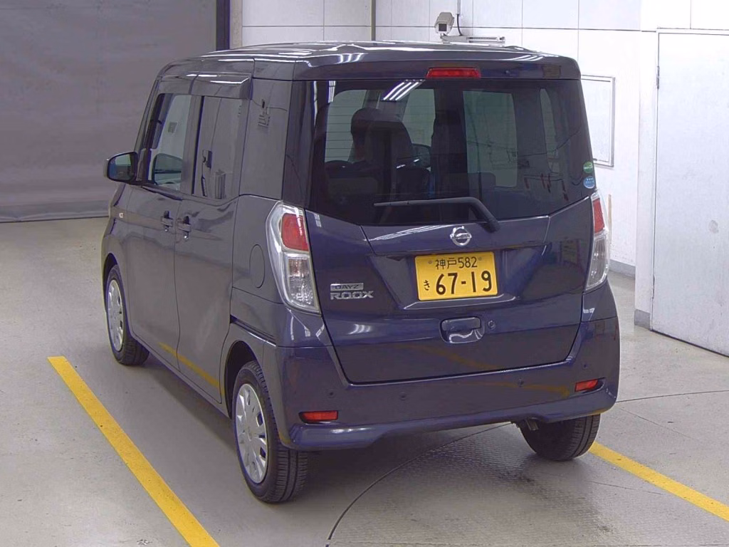 NISSAN DAYZ ROOX