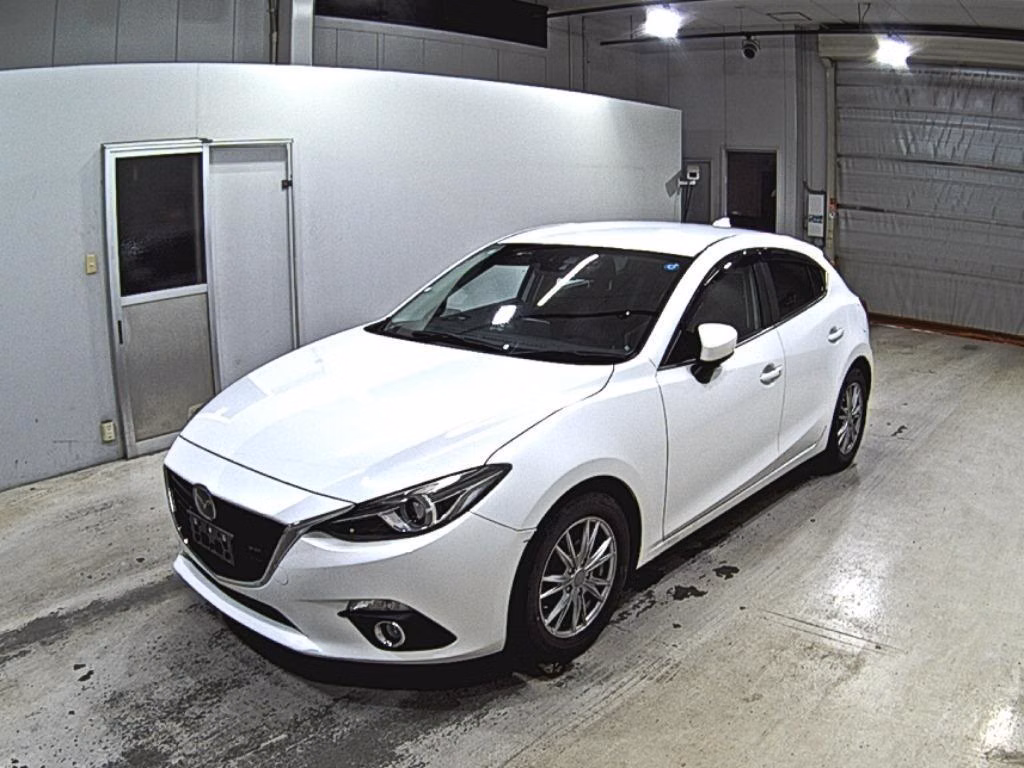 MAZDA AXELA