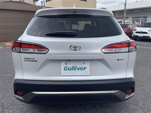 TOYOTA COROLLA CROSS