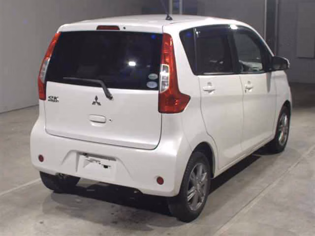 MITSUBISHI EK WAGON