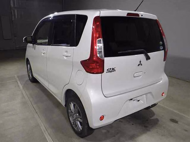 MITSUBISHI EK WAGON