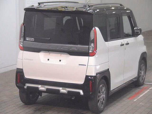 MITSUBISHI DELICA MINI