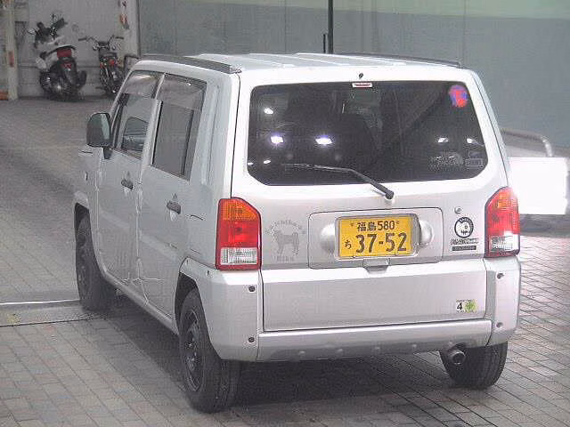 DAIHATSU NAKED