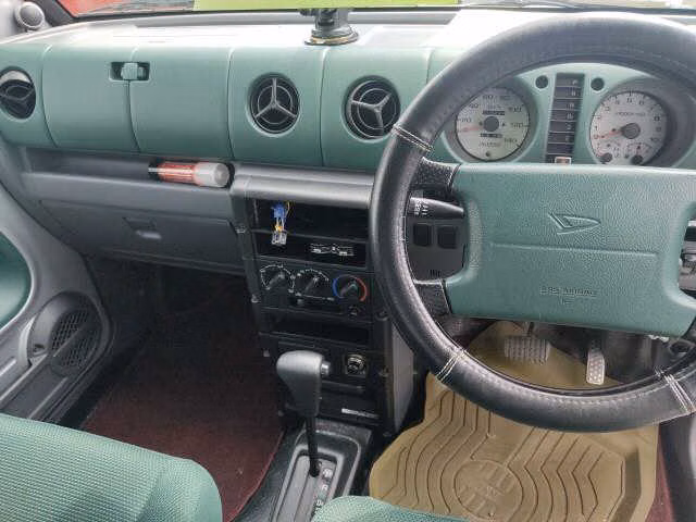 DAIHATSU NAKED