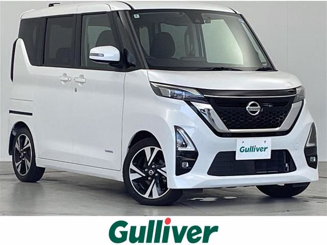 NISSAN ROOX