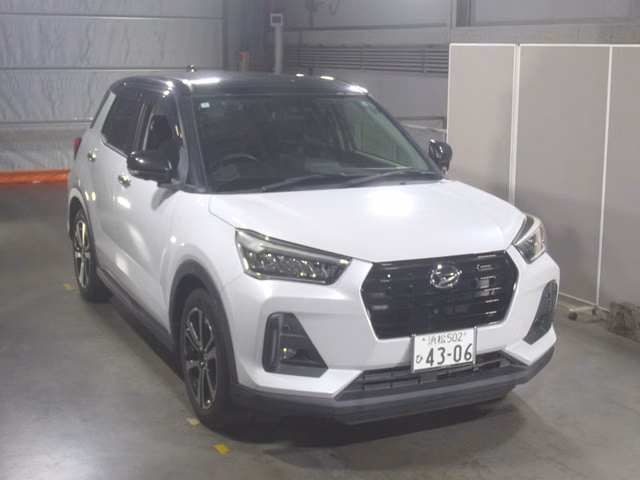 DAIHATSU ROCKY