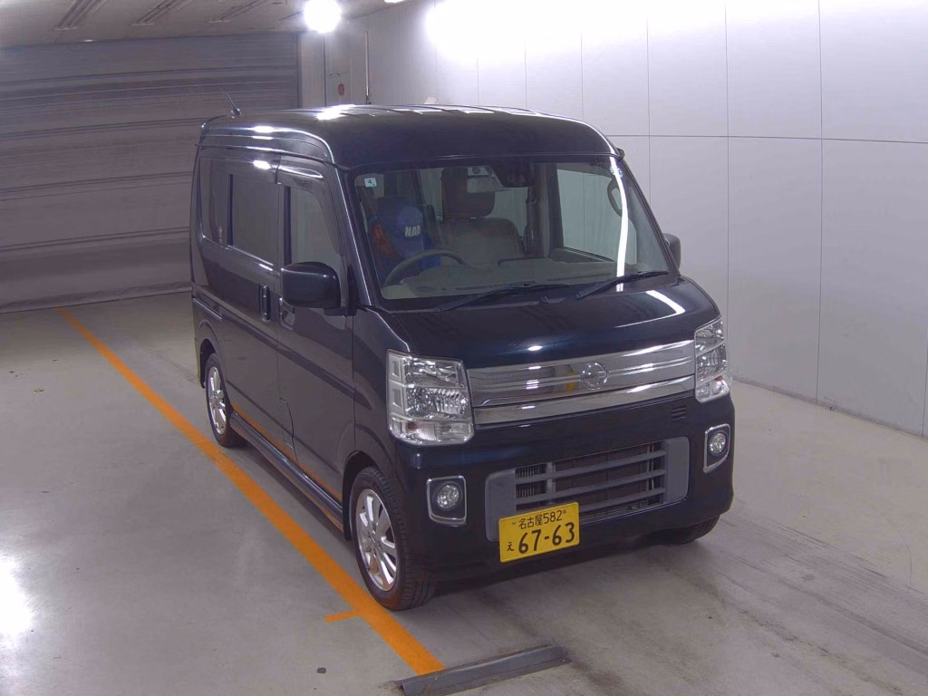 NISSAN NV100 CLIPPER
