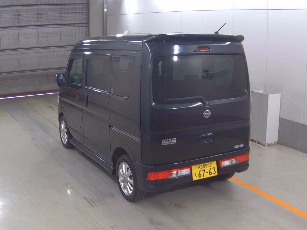 NISSAN NV100 CLIPPER
