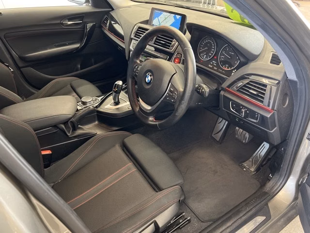 BMW 1-SERIES