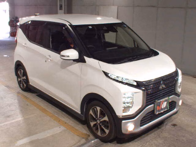 MITSUBISHI EK X