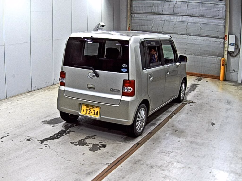DAIHATSU MOVE CONTE