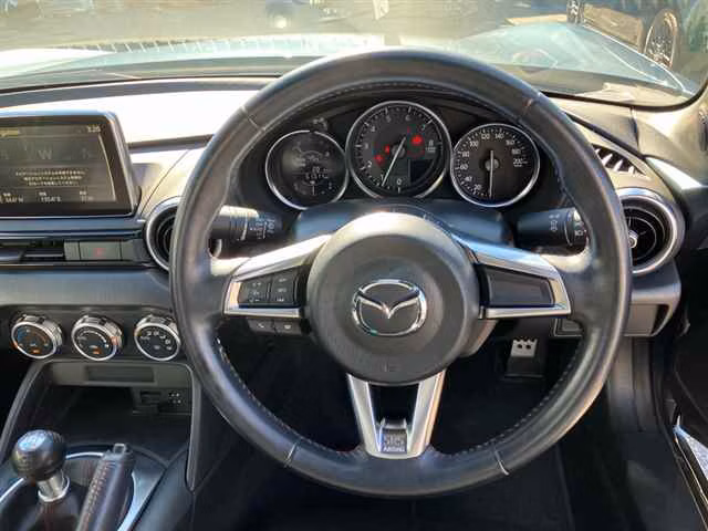 MAZDA MX-5