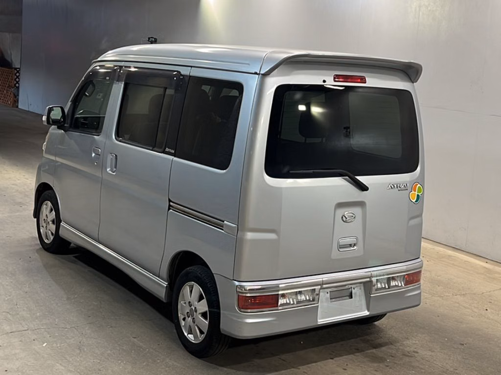 DAIHATSU ATRAI