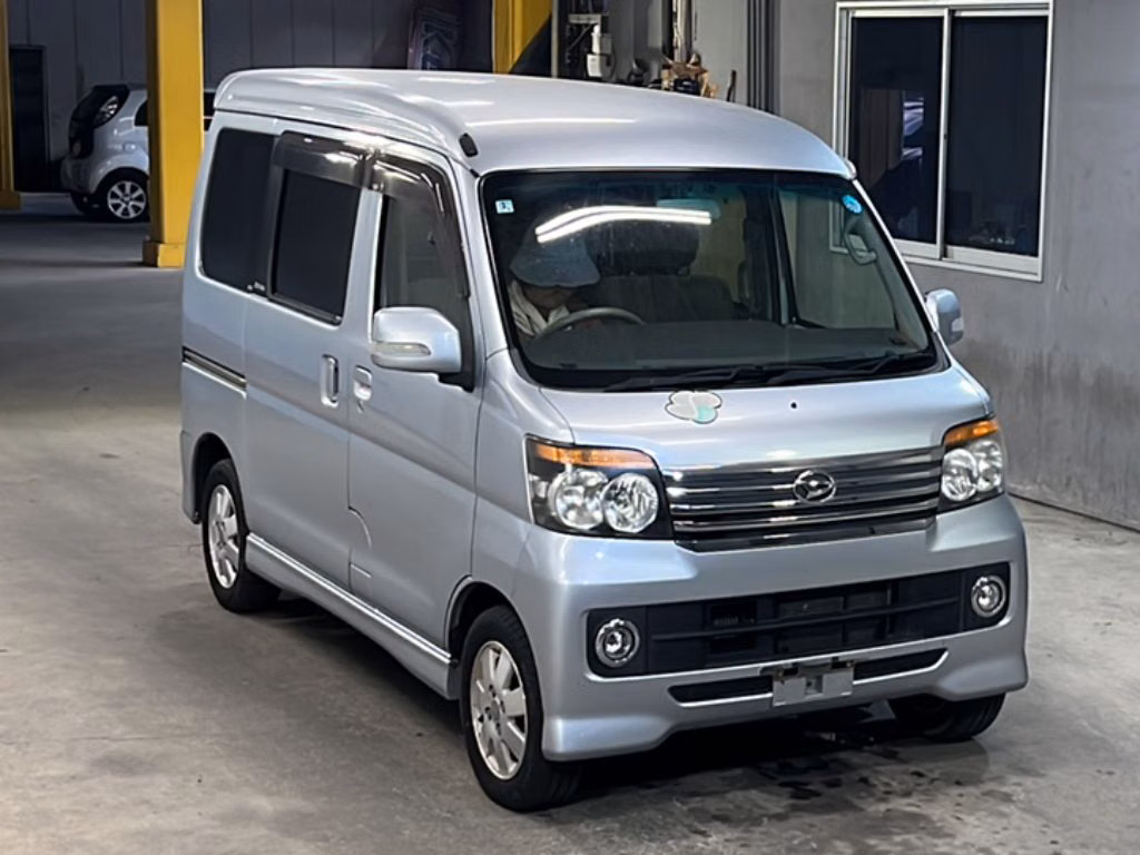 DAIHATSU ATRAI