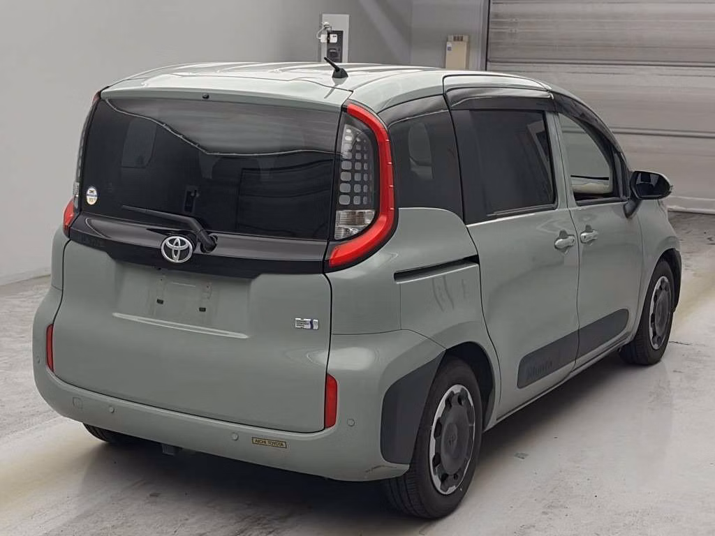 TOYOTA SIENTA