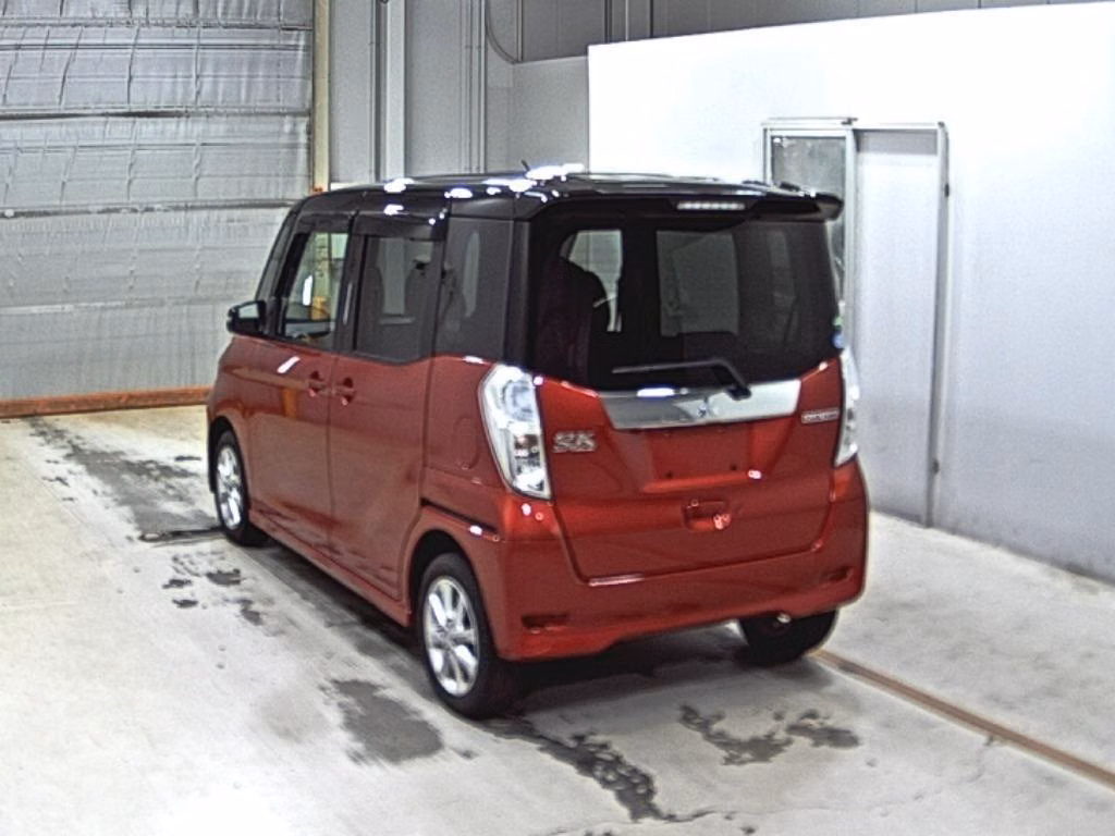 MITSUBISHI EK SPACE