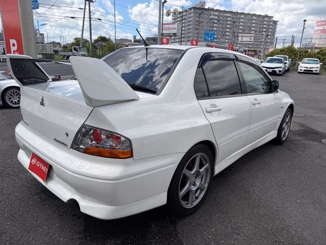 MITSUBISHI LANCER EVOLUTION