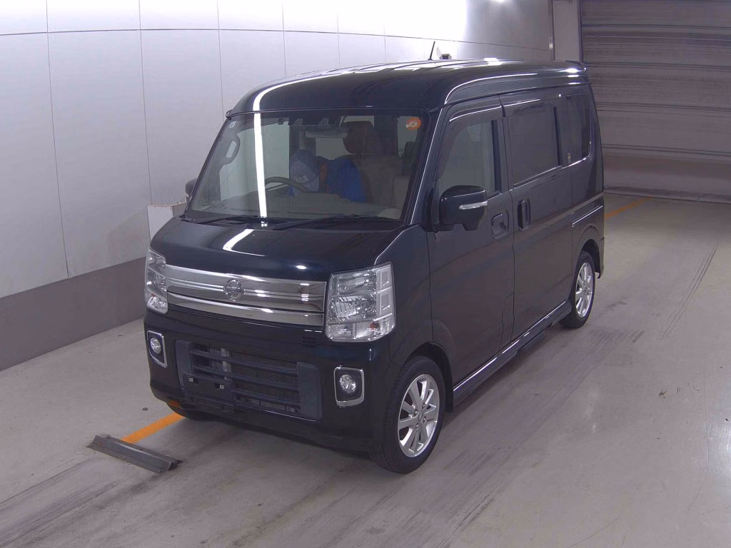 NISSAN NV100 CLIPPER