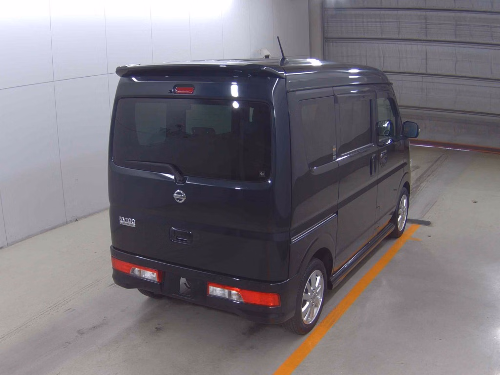 NISSAN NV100 CLIPPER