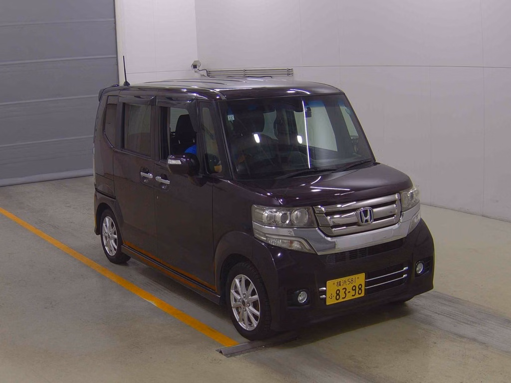 HONDA N-BOX