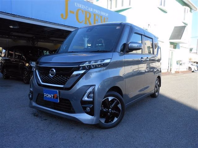 NISSAN ROOX
