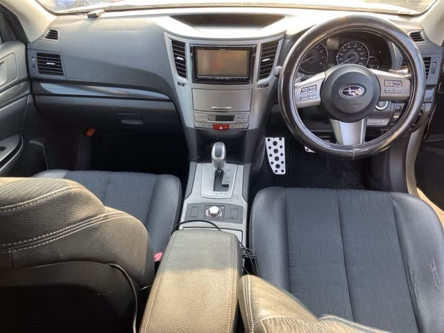 SUBARU LEGACY