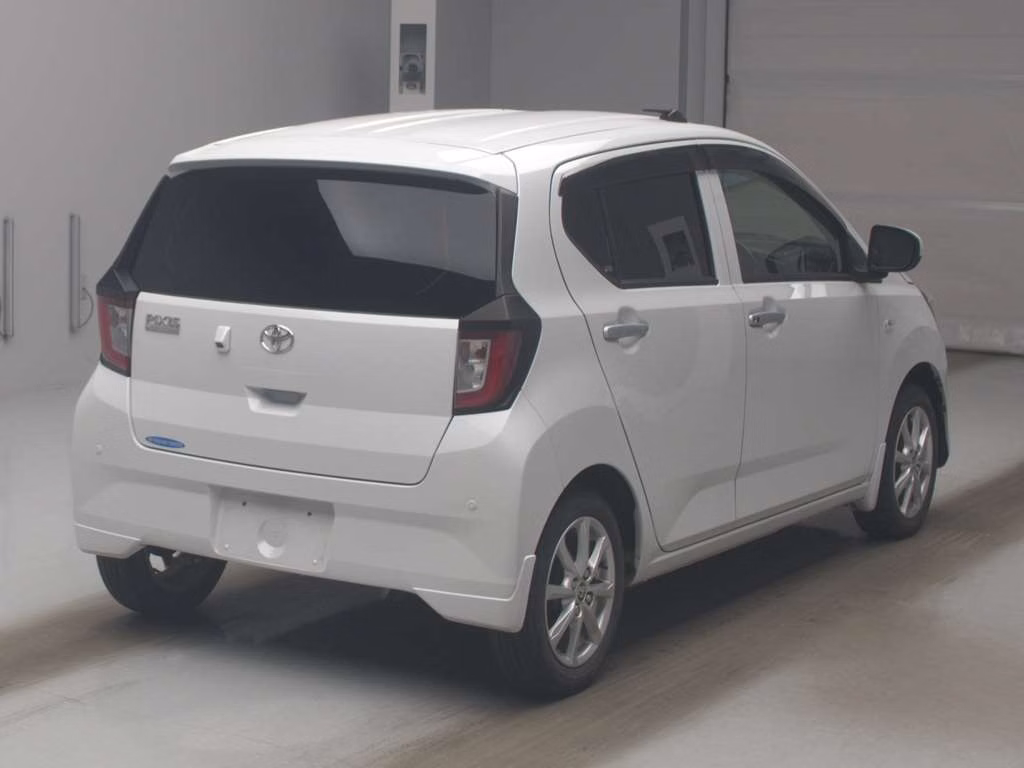 TOYOTA PIXIS EPOCH